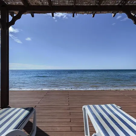 Thalassa Beach Three Bedroom Holiday Vokolidha