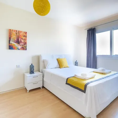 Thalassa Beach Three Bedroom Holiday Apartman