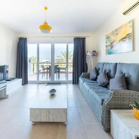 Thalassa Beach Three Bedroom Holiday Vokolidha