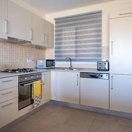 Thalassa Beach Three Bedroom Holiday Apartman Vokolidha